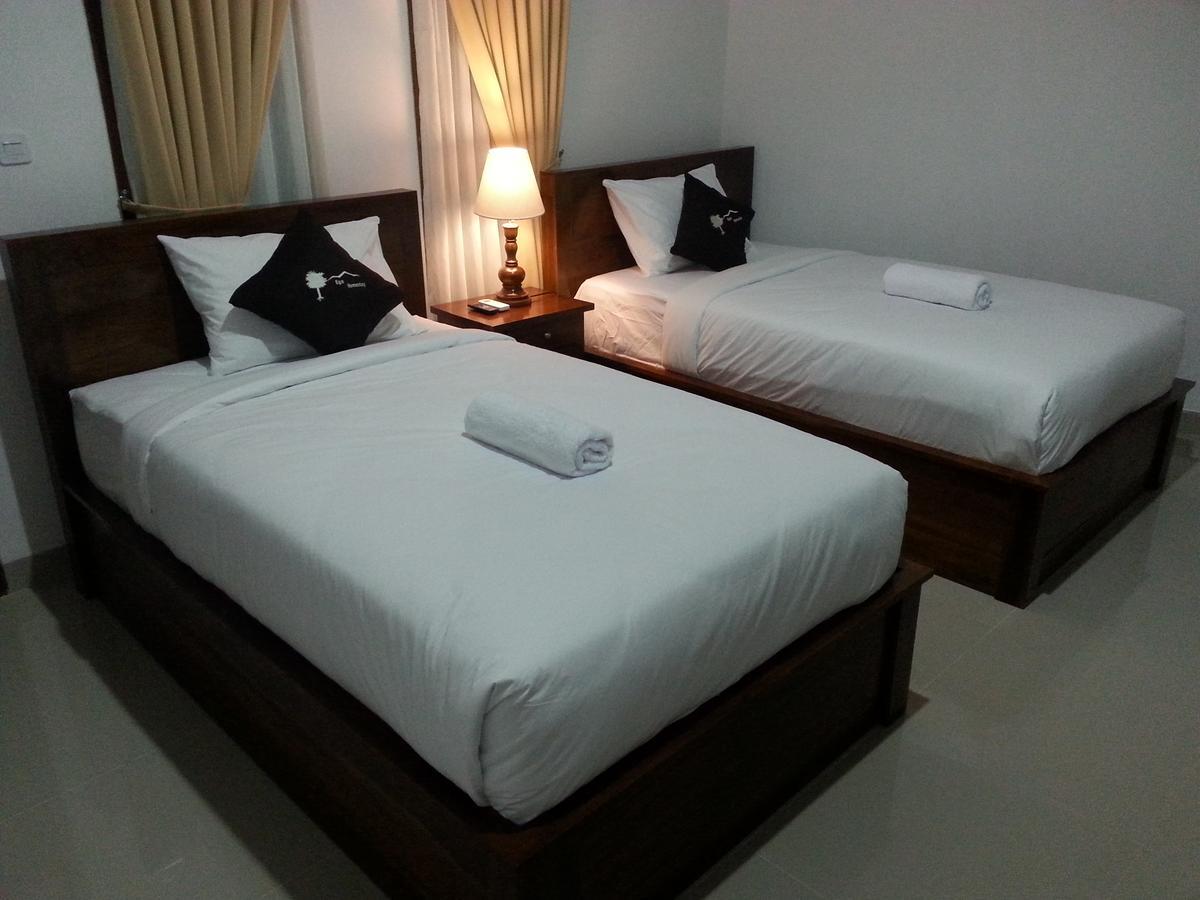 Ega Homestay Toyapakeh Buitenkant foto