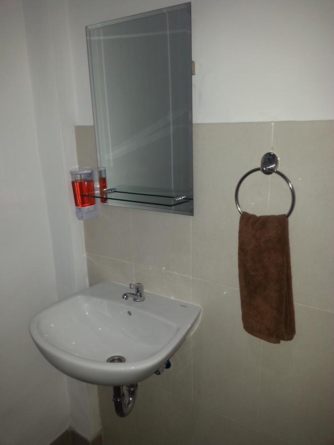Ega Homestay Toyapakeh Buitenkant foto